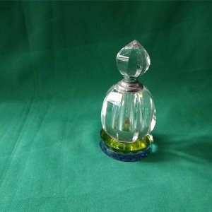 水晶香水瓶